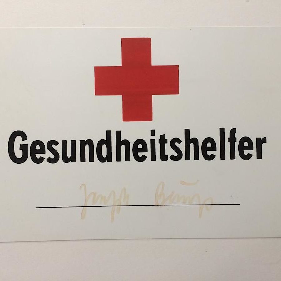 Korff Stiftung - Joseph Beuys - Objects - Gesundheitshelfer